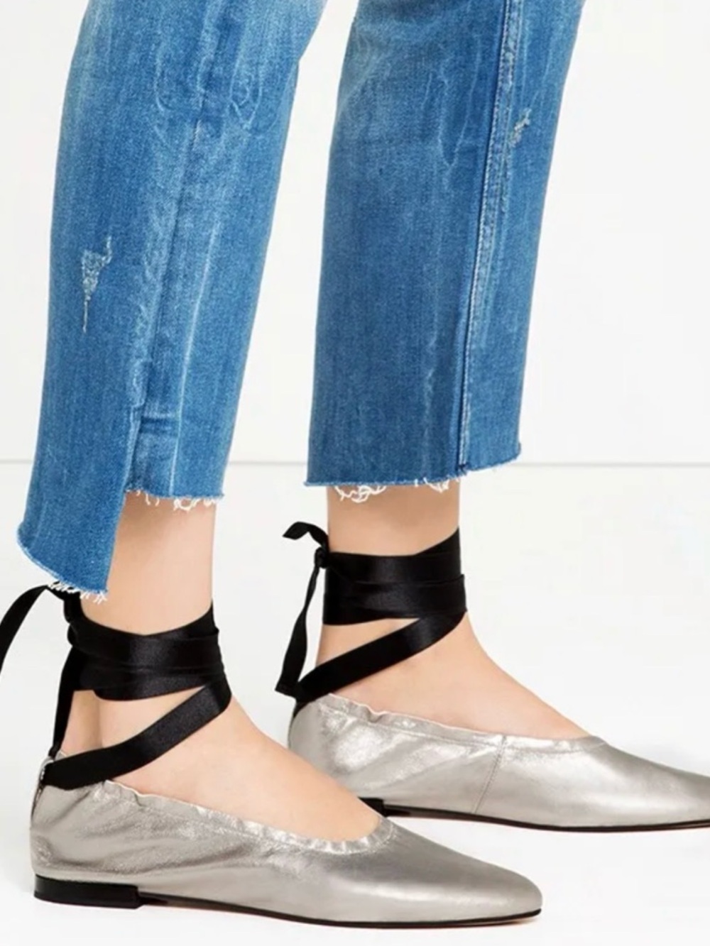 Zara NWOB Metallic Silver Pointed Ballet Flats with Black Ankle Wraps